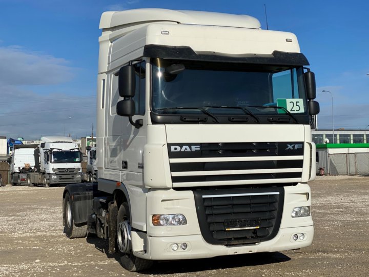 DAF XF 105 2012. DAF 2012.