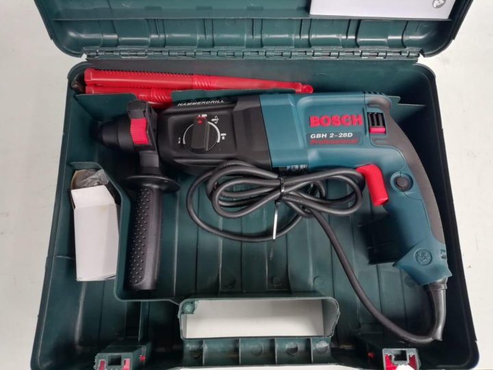 Bosch gbh 2 28 professional. Перфоратор Bosch 2-28d. Перфоратор бош 2-28 d. Перфоратор Bosch GBH 2 28 DBR. Перфоратор Bosch GBH 2-28 D 980w 1300.