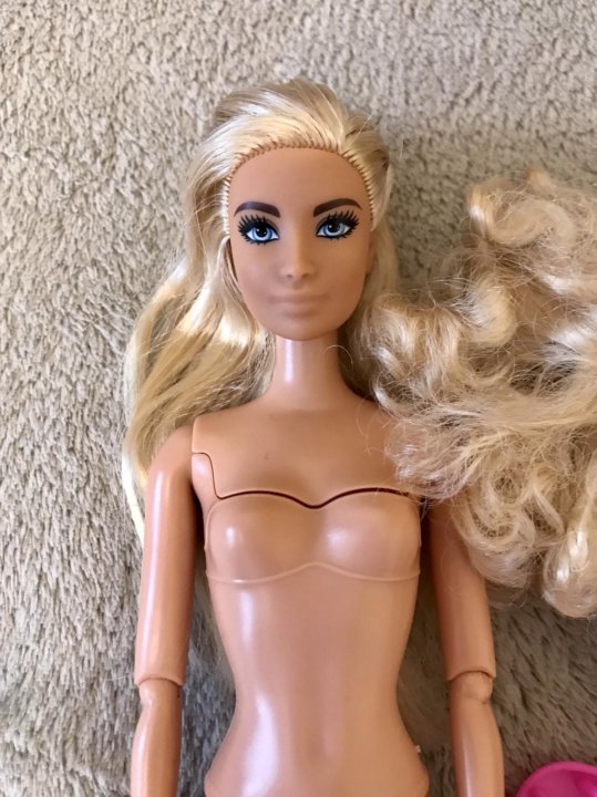 Барби шарнирная принцесса 2000 год. Кукла барби безграничные движения кудрявая. Барби fashionistas 89. Барби блондинка шарнирная. Кукла barbie безграничные движения, 29 см, dhl82.