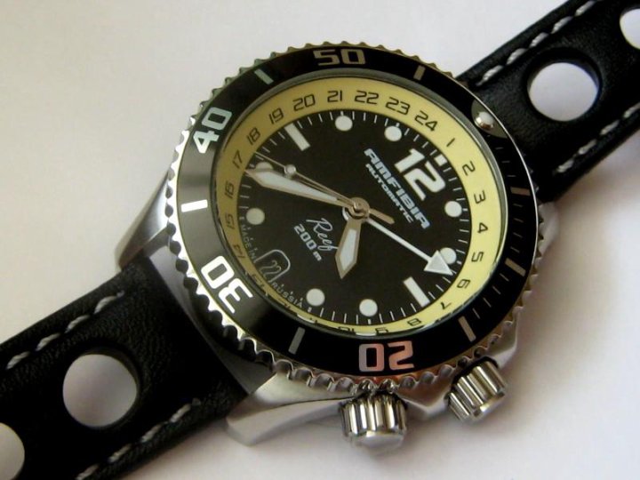 Часы восток риф 080494. 01/080494. Часы amfibia reef. Часы амфибия риф оранжевые. Часы восток амфибия reef.