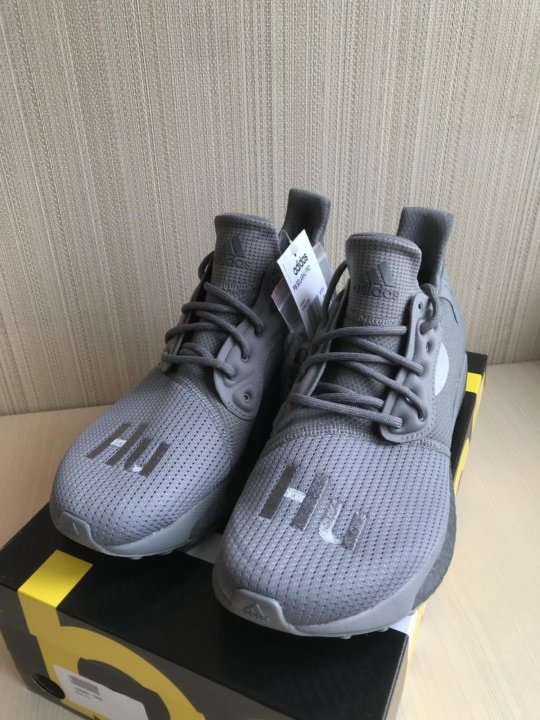 adidas boost pharrell williams