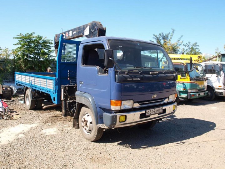 Nissan diesel condor 1994. Кабина ниссан дизель кондор 1994. Ниссан дизель кондор 1991. Nissan diesel condor cm87. Кабина nissan diesel condor ud.