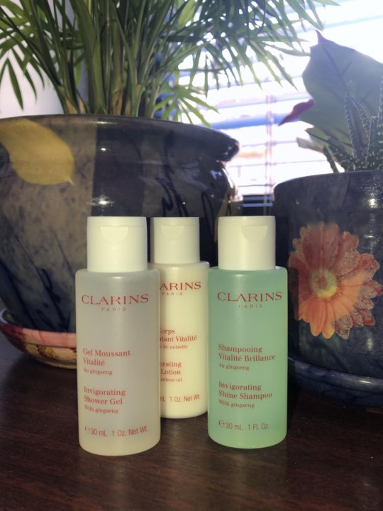 Clarins shampoo