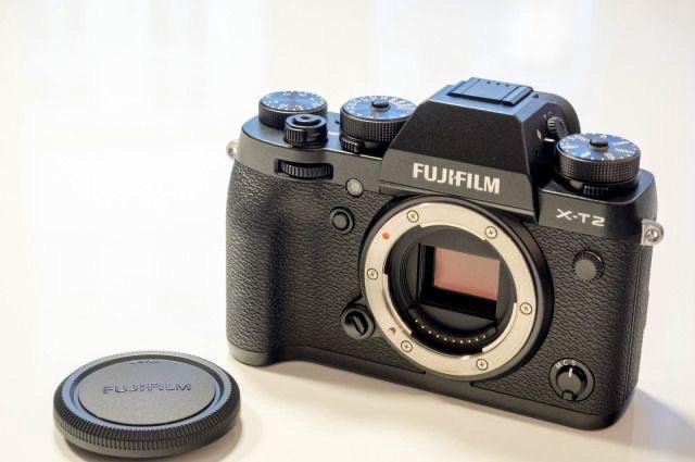 2 х т. Fujifilm MHG-xt2. Фудж х-т3. Fujifilm x-t2 body комплектация. Дополнительный хват Фуджи хт3.