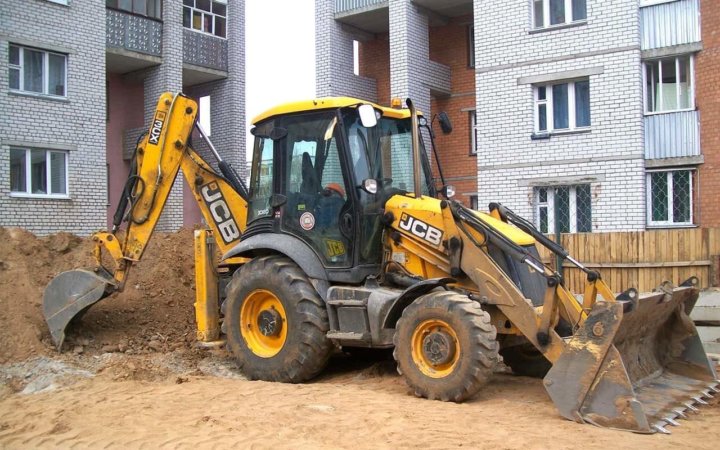 продажа запчасти б у на спецтехнику