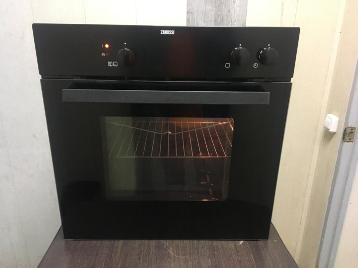 Духовой шкаф газовый zanussi zlb 331 n