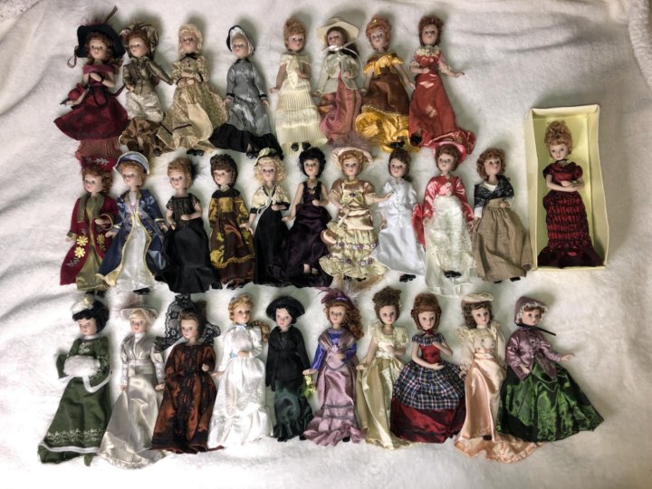 Купить куклы эпох. Фарфоровые куклы дамы эпохи. Коллекция фарфоровых кукол дамы эпохи. Фарфоровые куклы коллекционные дамы эпохи. Фарфоровые куклы коллекционные с журналом дамы эпохи.