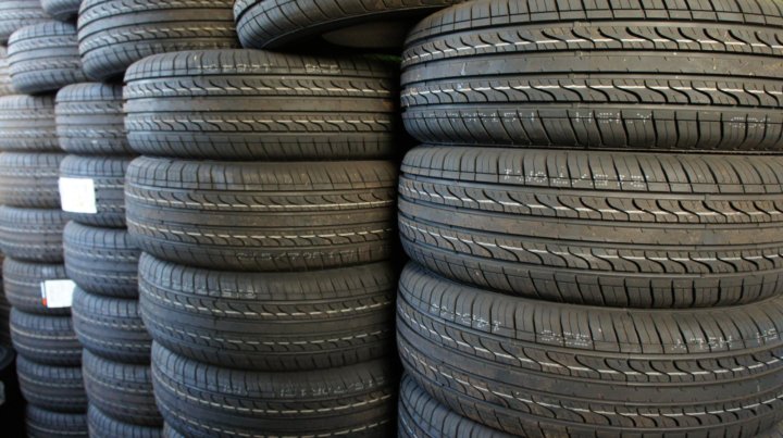 Резина headway r14. Hh307 шины Headway. Headway hh301. Headway hh306 215/65 r16 98h. Hifly hh301.