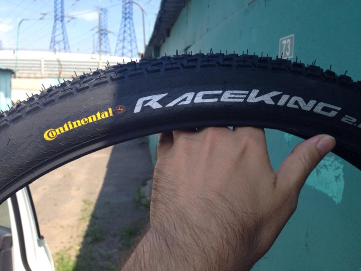 4 26 x 2 x. Continental Race King 26 2.2. Continental Race King 26x2.2 с бежевым кордом. Continental Race King tr 26 х 2.2 - 3400 руб/шт.. Race King Continental 26 2.2 made in USA.