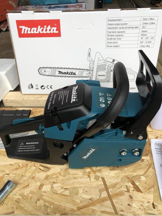 Бензиновая пила makita