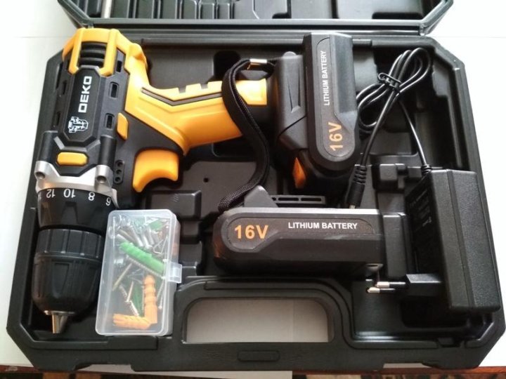 Шуруповёрт деко 20в. Деко шуруповерт 20в блэк. Дрель шуруповерт дека озон. Шуруповёрт аккумуляторный deko 16v. Дрель шуруповерт дека озон.