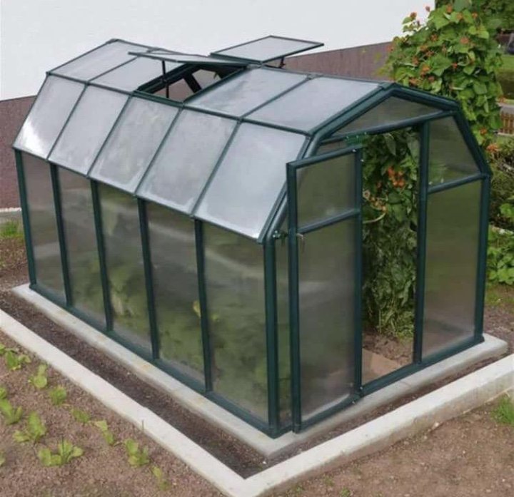Теплица greenhouse 1117. Лучшие варианты теплиц. Двускатная теплица из поликарбоната. Лучшие варианты теплиц. Теплица.