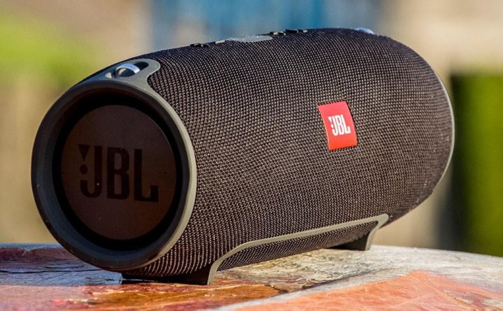 Jbl колонка для зала