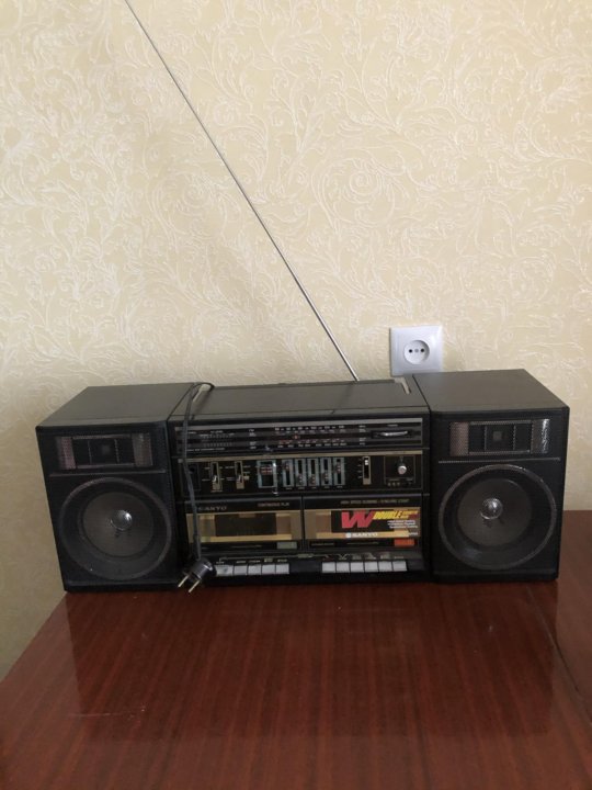 Sanyo boombox. Sanyo c35. Sanyo c35. двухкассетный магнитофон sanyo c33. магнитофон sanyo c35.