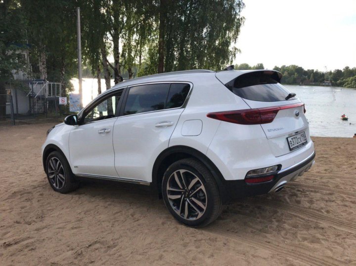 Kia Sportage 4 белая