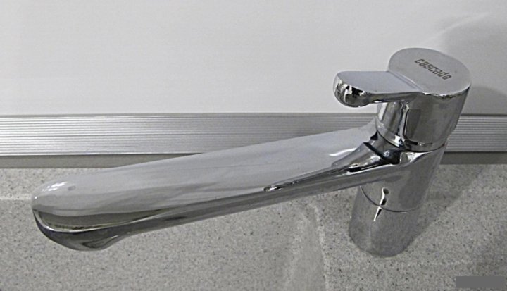 Aquarius смеситель для раковины. Смеситель для ванны и душа mallorca. Смеситель для кухни (мойки) cascada toledo cas005 однорычажный хром. Смеситель cascada. Cascada смеситель излив.