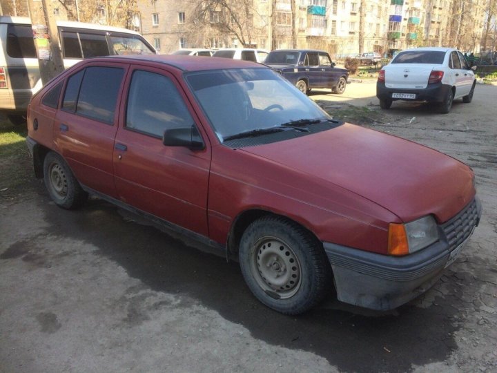 Опель кадет 1.6 дизель. Опель кадет 1986. Opel Kadett 1.3 МТ, 1987,. Опель кадет 1986 красный.