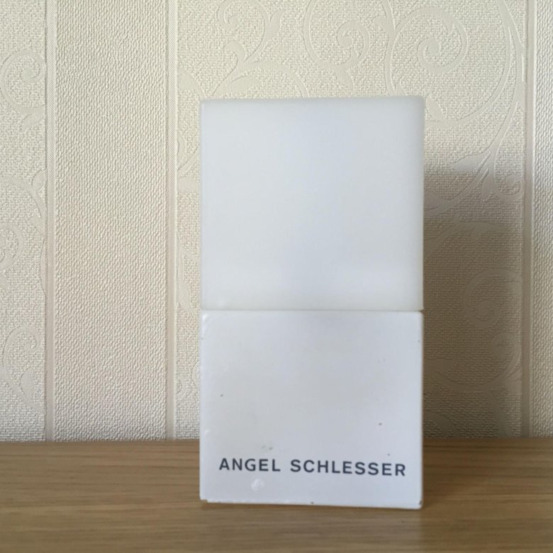 Angel schlesser. Энджел шлессер духи. Духи ангел шлессер белые. Angel Schlesser белые. Оригинальная коробка духов ангел шлессер.