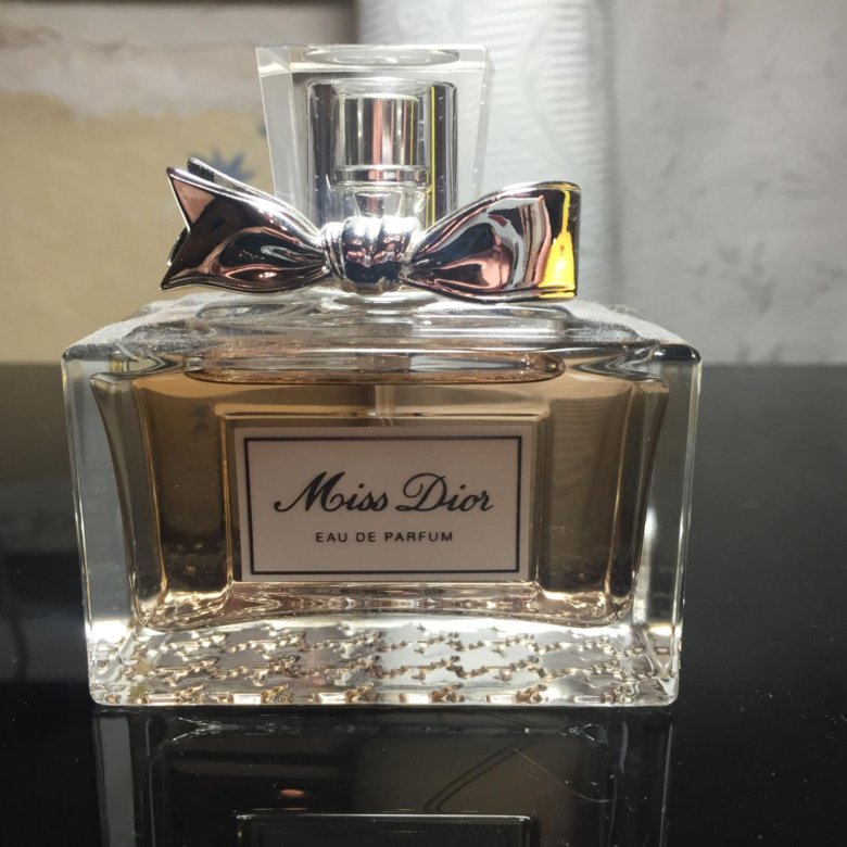 Мисс диор де парфюм. Мисс диор EDP. Miss Dior Eau de Parfum оригинал. Miss Dior духи оригинал женские 5мл. Мисс диор о де Парфюм пробник.