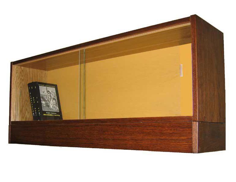 советские полочки. книжные полки со стеклом. чехословацкие книжные полки со стеклом. книжный шкаф с комиксами. советские книжные полки со стеклом.