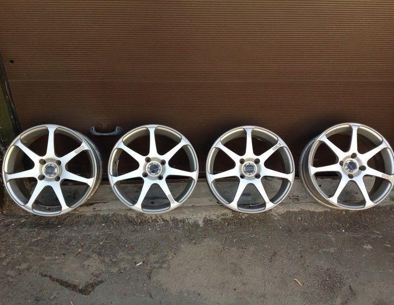 Avs model. AVS model 7 r17. Advan AVS model 7. Диски AVS r17 5x114.3. AVS model 7 5x114.3.