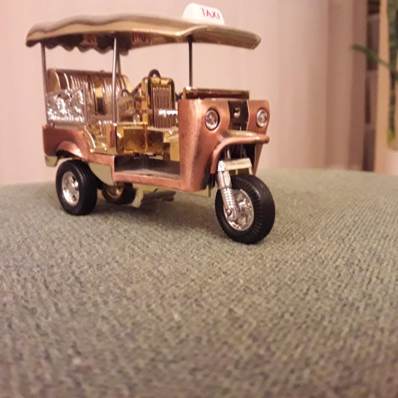 Правила игры в туки туки. Туктук. Тук тук игрушка. Djeco карточная игра теки. Тук тук игрушка райя.