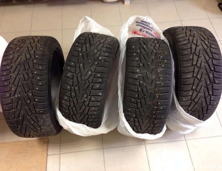 Шины nokian hakkapeliitta r19. Нокиан хакапелита 7. Шины Nokian Hakkapeliitta 7 255/45 r18. Hakkapeliitta 8 235/45 r18. 215 45 17 Нокиан шипы.