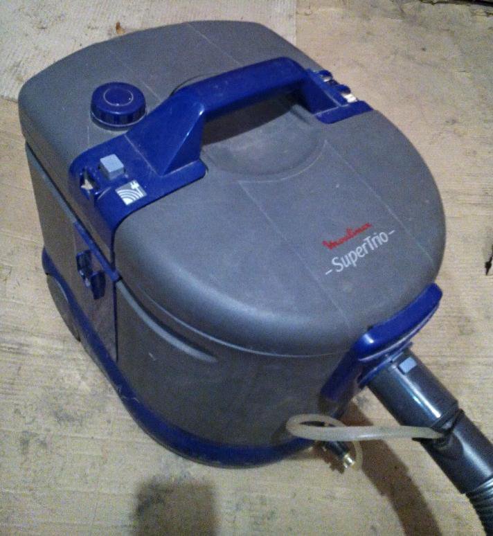 Моющий пылесос moulinex super trio. Моющий пылесос мулинекс супер трио 1350w. Пылесос мулинекс супер трио. Пылесос мулинекс моющий. Пылесос moulinex powerjet 1600.