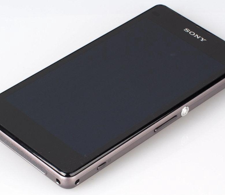 Sony z1 compact купить. Sony z1 Compact. Xperia z1 Compact. Sony Xperia z1 Compact фото. Sony Xperia Zero.