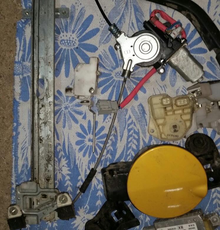 Лючок бака на хонду джаз – купить в Москве, цена 2 000 руб., дата ...