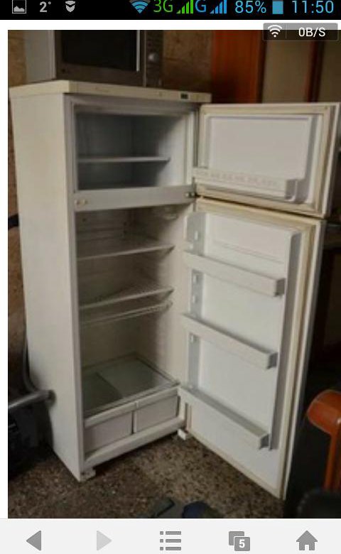 Холодильник атлант авито. Холодильник Атлант 2 камерный старый. Холодильник Атлант двухкамерный 145 см. Холодильник Атлант 4 камерный. Холодильник Атлант двухкамерный 1995 года.
