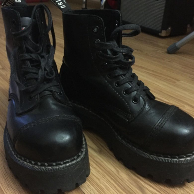 Берцы grinders мужские. Ботинки Grinders Duke 2. Мужские ботинки Grinders Camelot Dr Martens. Гриндерс бульдог 2. Grinders 1998.