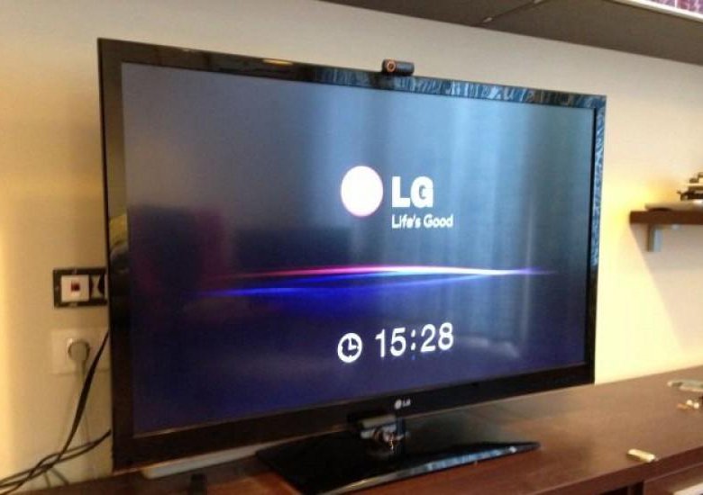 Lg 32lw4500 нет изображения