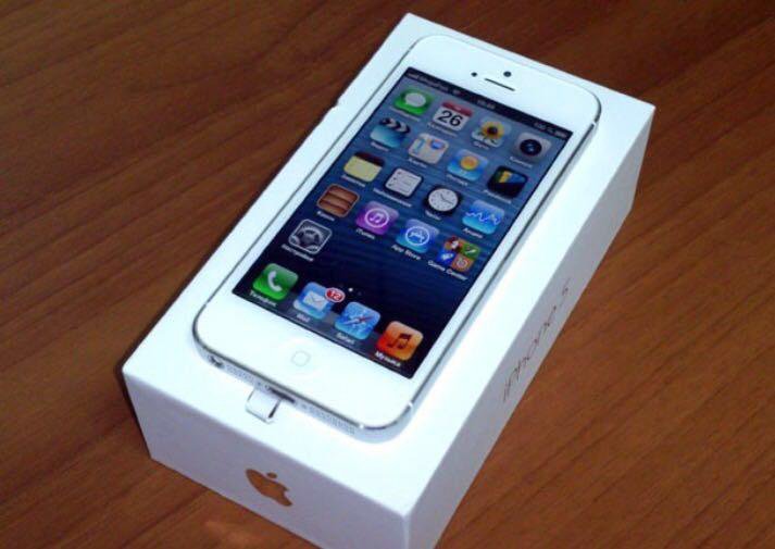 Сколько стоят белые айфоны. Iphone 5 16gb White. Iphone 5 белый. Iphone 5s белый. Айфон 5s белый.