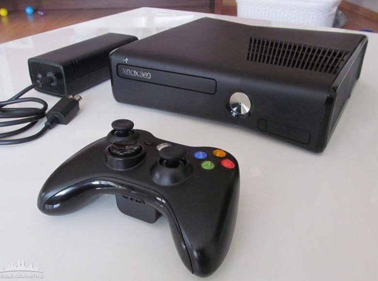 Купить приставку xbox 360. Приставка Xbox 360 Slim. Xbox 360 Slim s. Xbox 360 s 250гб. Xbox-360 Slim 250g.