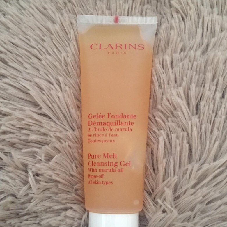 Clarins white plus emulsion eclaircissante spf 20. кларанс умывалка. Clarins очищающий. Klairs косметика интернет. кларенс косметика каталог.
