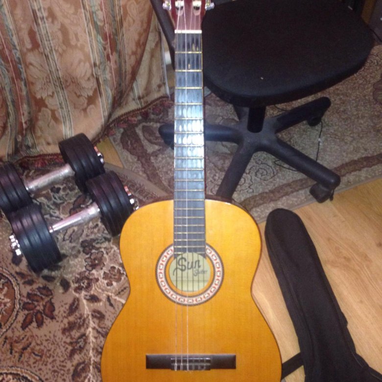 солнце электрогитара. телекастер курта кобейна. классическая гитара trembita. гитары sun. гитара акустическая trembita suncity.