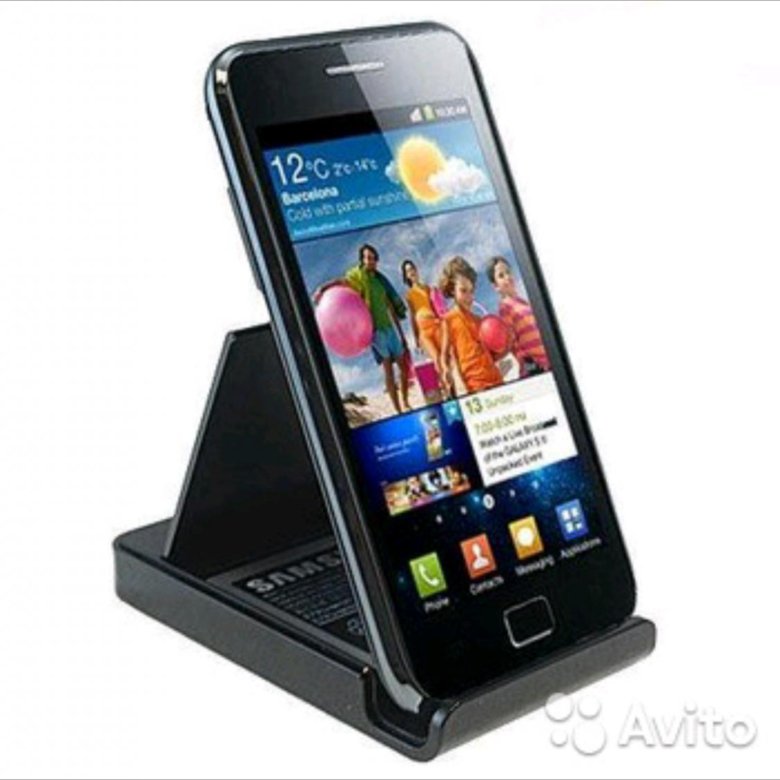 Samsung Galaxy s II i9100. Док станция самсунг s21. Зарядная станция Samsung. Док станция на два телефона.