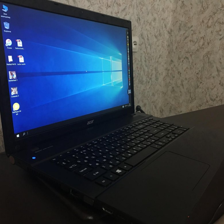 Acer v3 772g