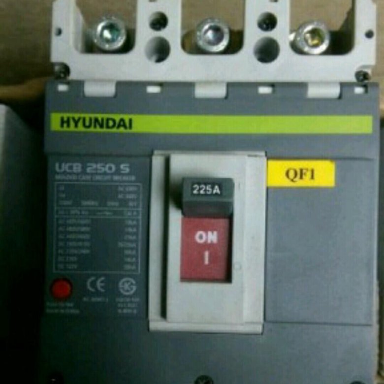 Автоматы hyundai купить. Автоматический выключатель Hyundai ucb1250а. Автоматический выключатель Hyundai mot-25gp/UE=adc240v. Автомат Hyundai 16а. Воздушный автоматический выключатель Hyundai.