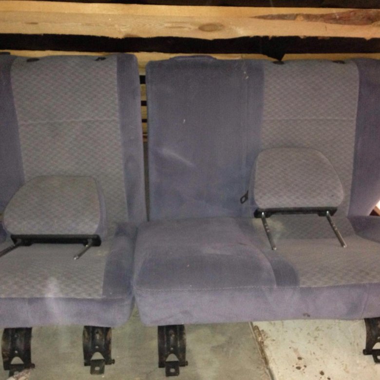 Сиденья 2112 купить. Задние сиденья ВАЗ 2112. Задний диван ВАЗ 2112. Сиденья ВАЗ 2112. Заднее двойное сиденье ВАЗ 2112.