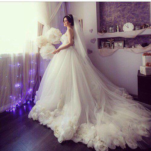 Платье свадебное шлейф рукава