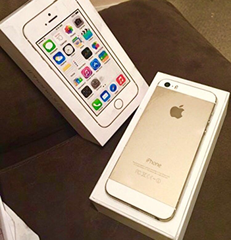 5 s gold. Iphone 5s Gold. Айфон 5s золотой. Эпл 5с золото. Iphone 5s Gold год.