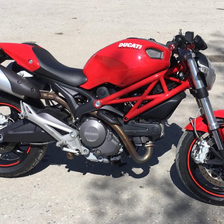 Ducati Monster 696 С„РѕС‚Рѕ