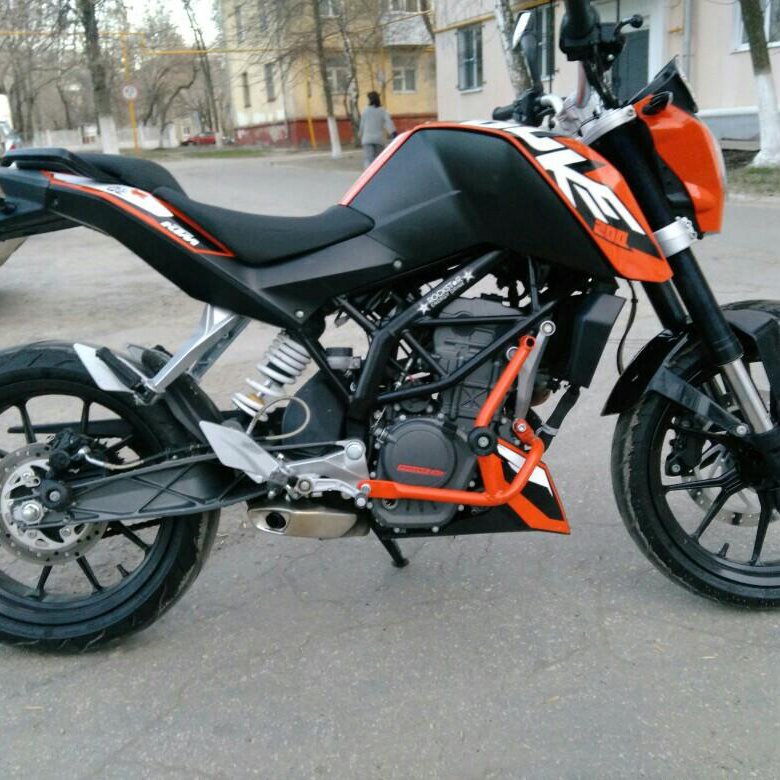 KTM Duke 200