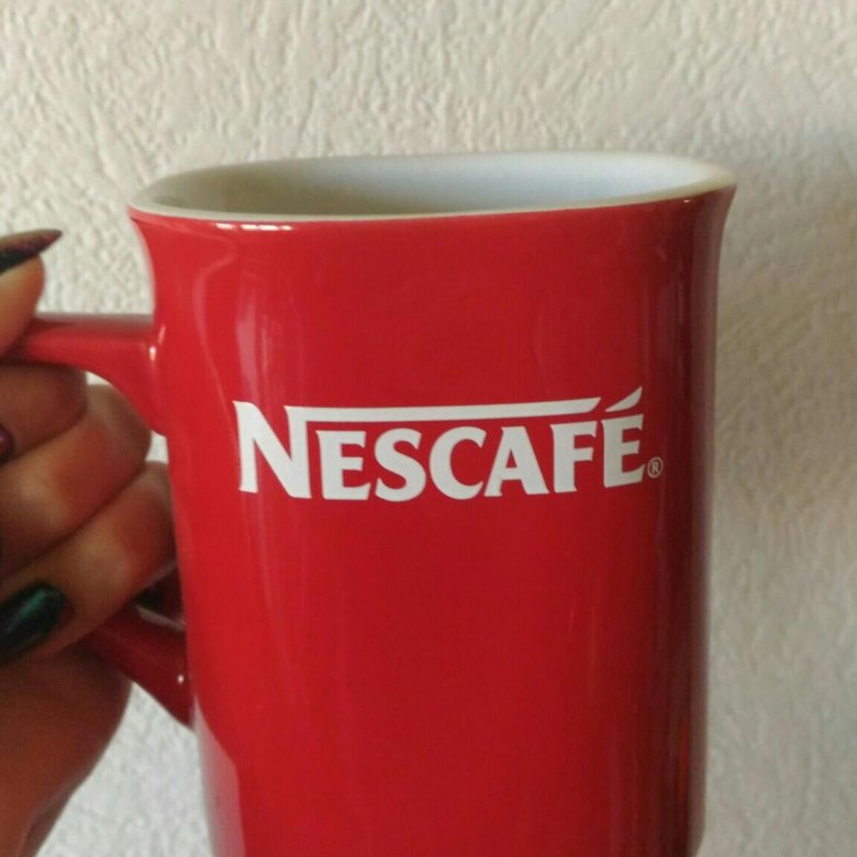 Кружка нескафе. Кружка Nescafe. Большая Кружка Нескафе. Nescafe Кружка большая красная. Nescafe стакан.