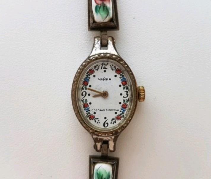 Часы механические женские чайка