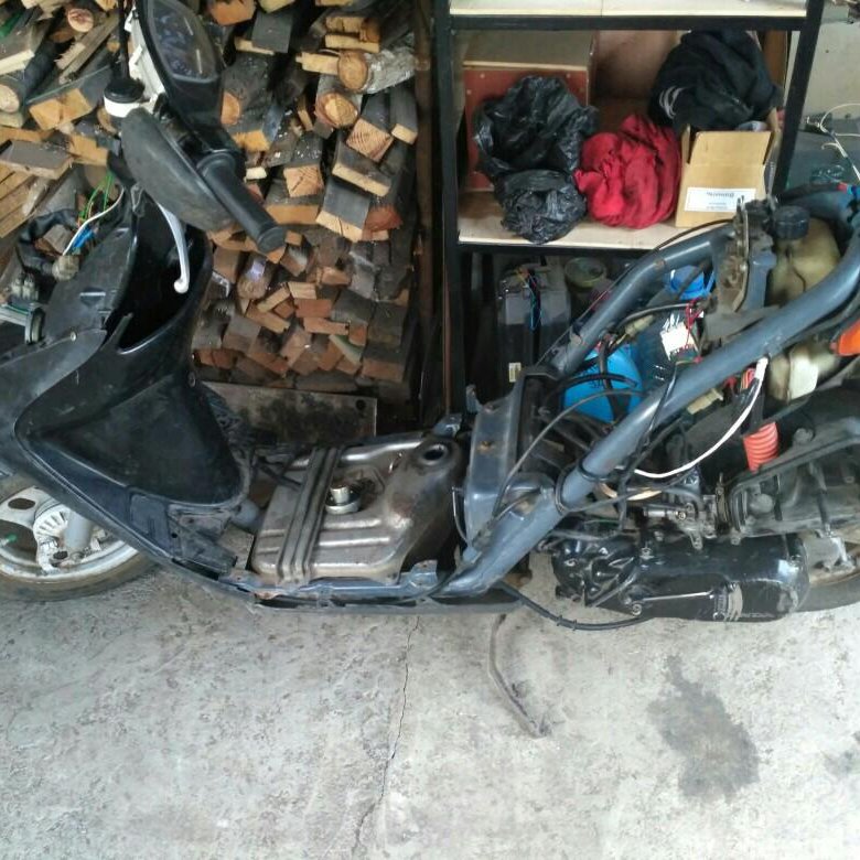 Honda dio af 18 разбор. Хонда дио 27 разобранная. Магазин запчастей на хонда диокрасеоярсу. Хонда дио в разборе. Рама дио 34.