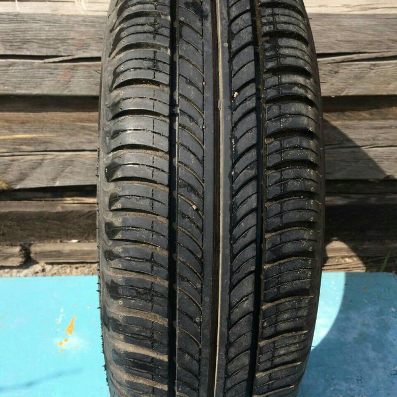 Ampel Planet 195/65 r15.