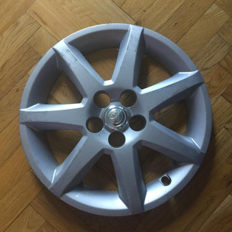 Колпаки от приуса р15. Штатное литье toyota prius 30. Колпаки для prius 50. Колпаки приус. Колпаки для prius 50.